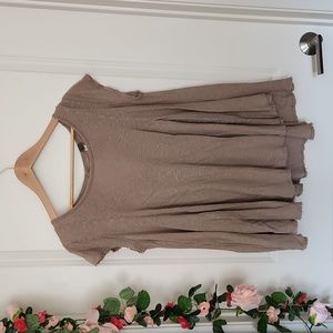 We the Free tunic top cap sleeves medium keyhole tan Free People